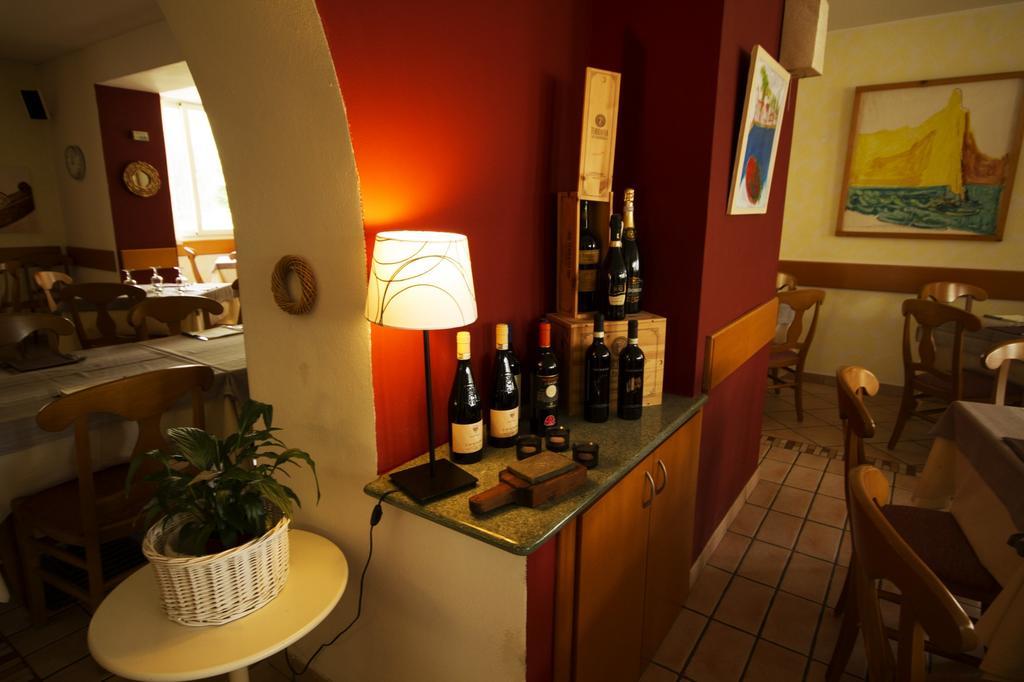 Albergo Lario ジェーラ・ラーリオ エクステリア 写真